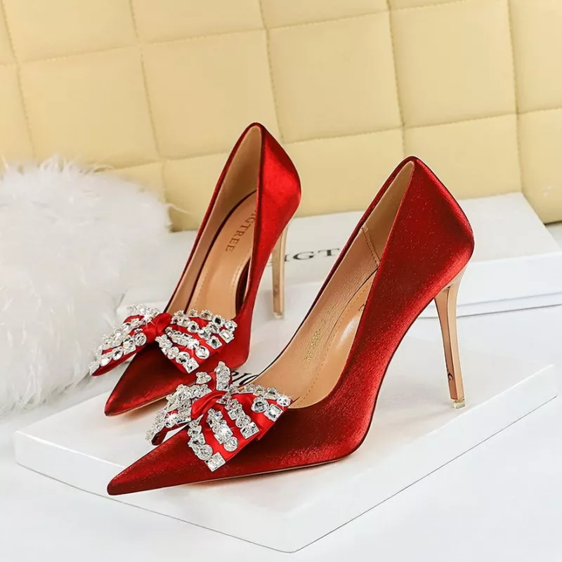 Scarpe hot sale gioiello rosse